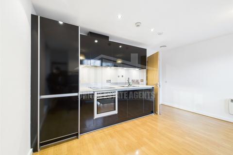 2 bedroom apartment to rent, St Martins Gate, Birmingham B2