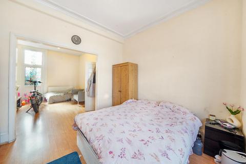 4 bedroom terraced house for sale, Ilford IG3