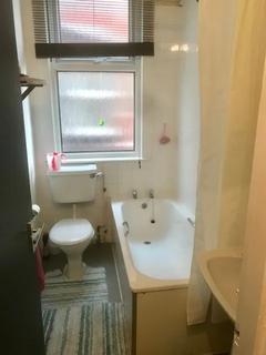 1 bedroom ground floor flat to rent, 22B Gregory Boulevard, Nottingham NG7