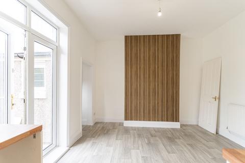 3 bedroom terraced house for sale, Carisbrooke Road, Newport, NP19