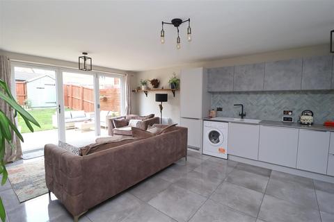 3 bedroom semi-detached house for sale, Heritage Street, Creswell, Worksop S80