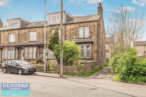 3 bedroom end of terrace house for sale, Smiddles Lane, Little Horton, Bradford, West Yorkshire, BD5 9NT