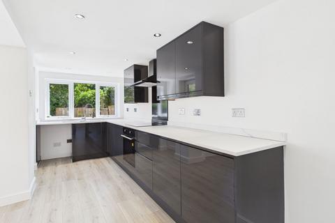 93 Marians Drive, Ormskirk, L39 1LG