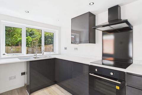 93 Marians Drive, Ormskirk, L39 1LG