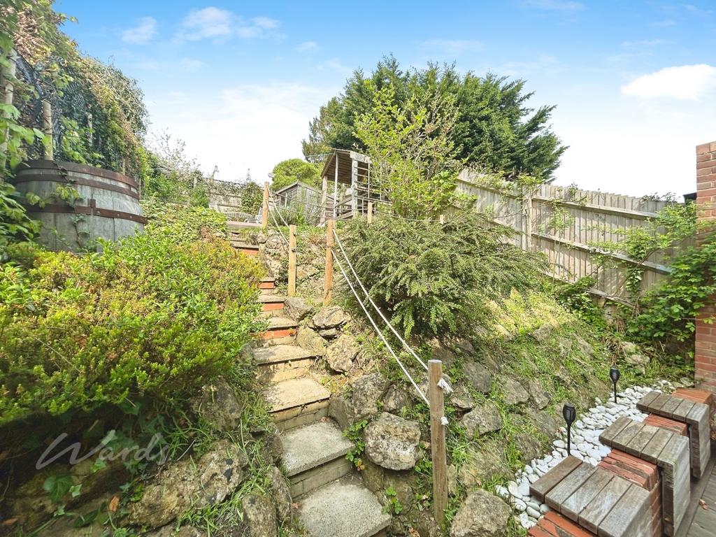 Garden 3 birling