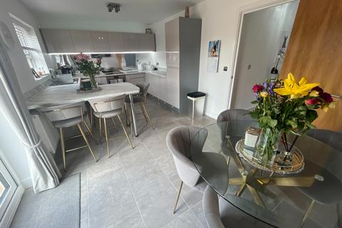 undefined, Tutbury Drive, Stapenhill, Burton-on-Trent, DE15