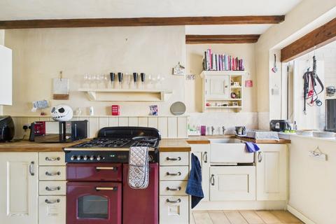 2 bedroom terraced house for sale, Main Street, Beeford, YO25 8AS