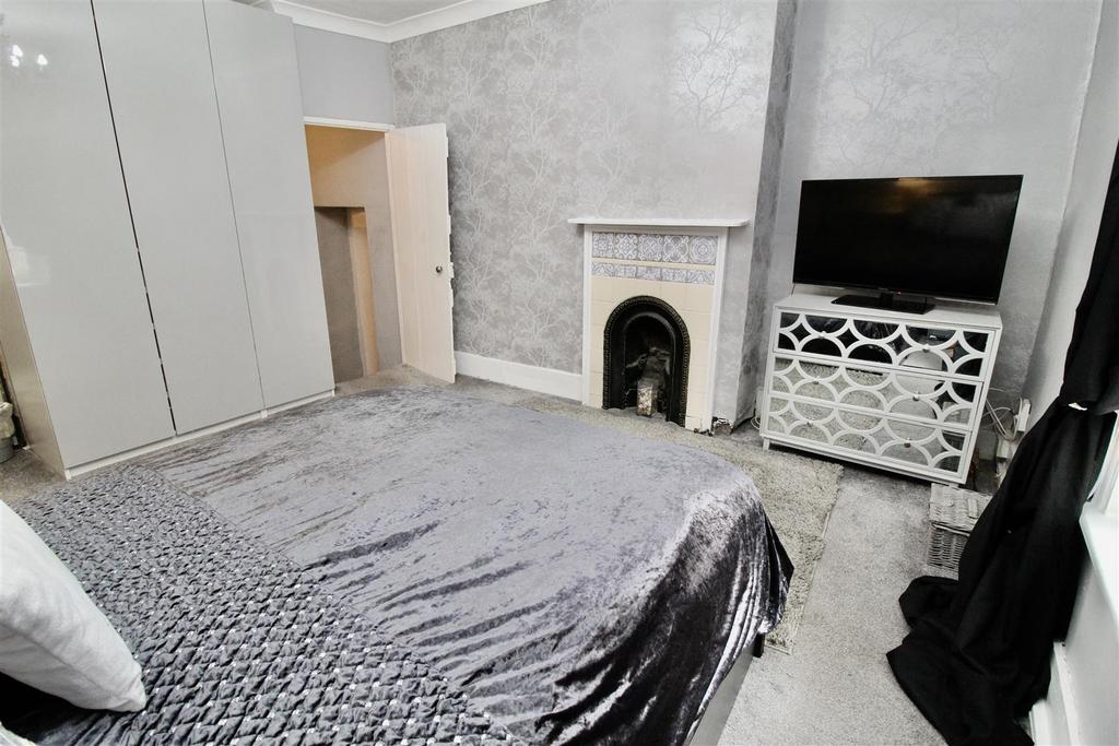 Bedroom Six (self contained annex)