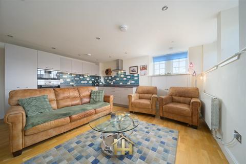 2 bedroom flat for sale, Whinny Brae, Broughty Ferry DD5