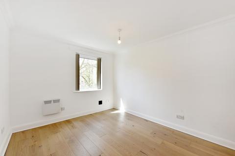 Flat 10, 2a Campbell Road, London, E3 4DT