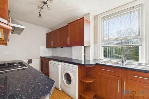 2 bedroom apartment for sale, 96 St. Andrews Road South,  Lytham St. Annes, FY8