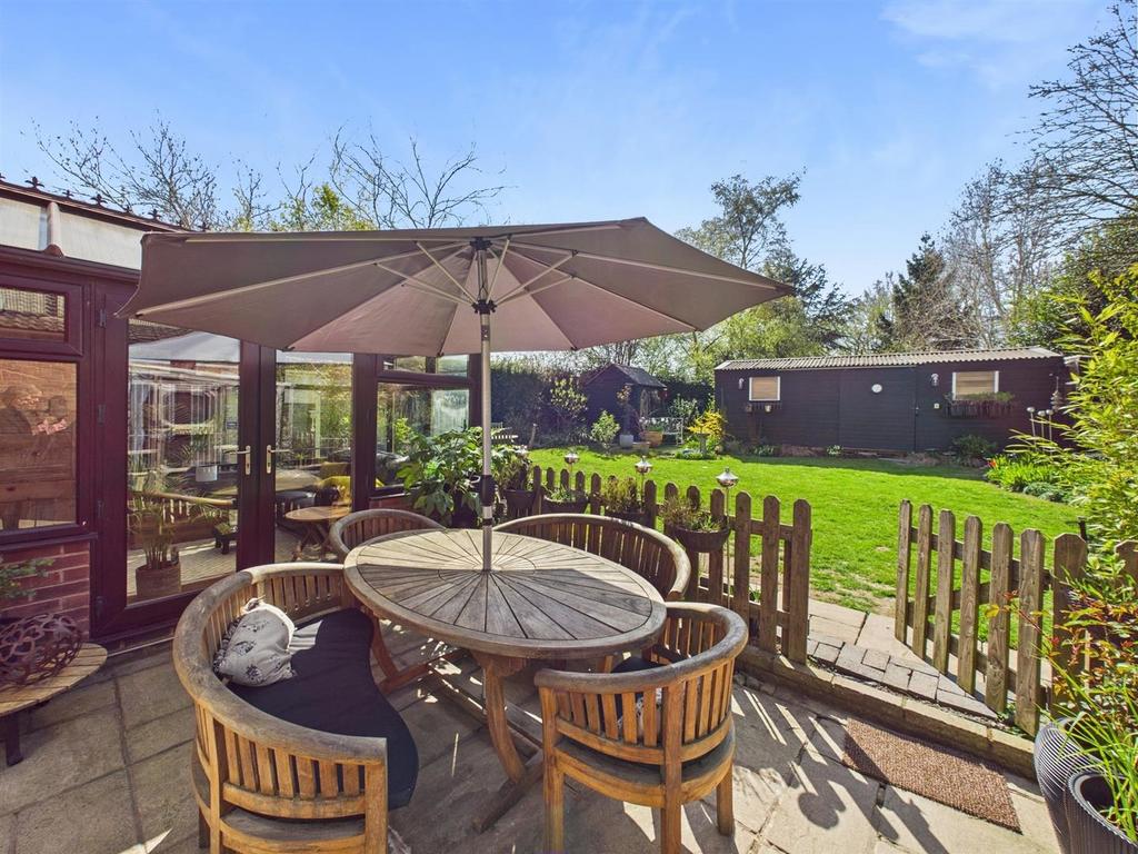 CAM01555 G0-PR0164-STILL022.jpg