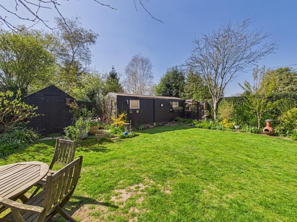 CAM01555 G0-PR0164-STILL024.jpg