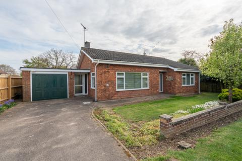 3 bedroom detached bungalow for sale, Clare Avenue, Woodbridge, IP12 4ES