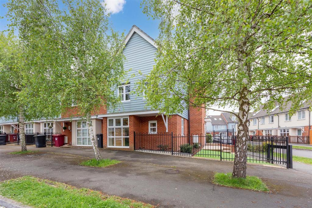 1 Grimsby Road-7.jpg