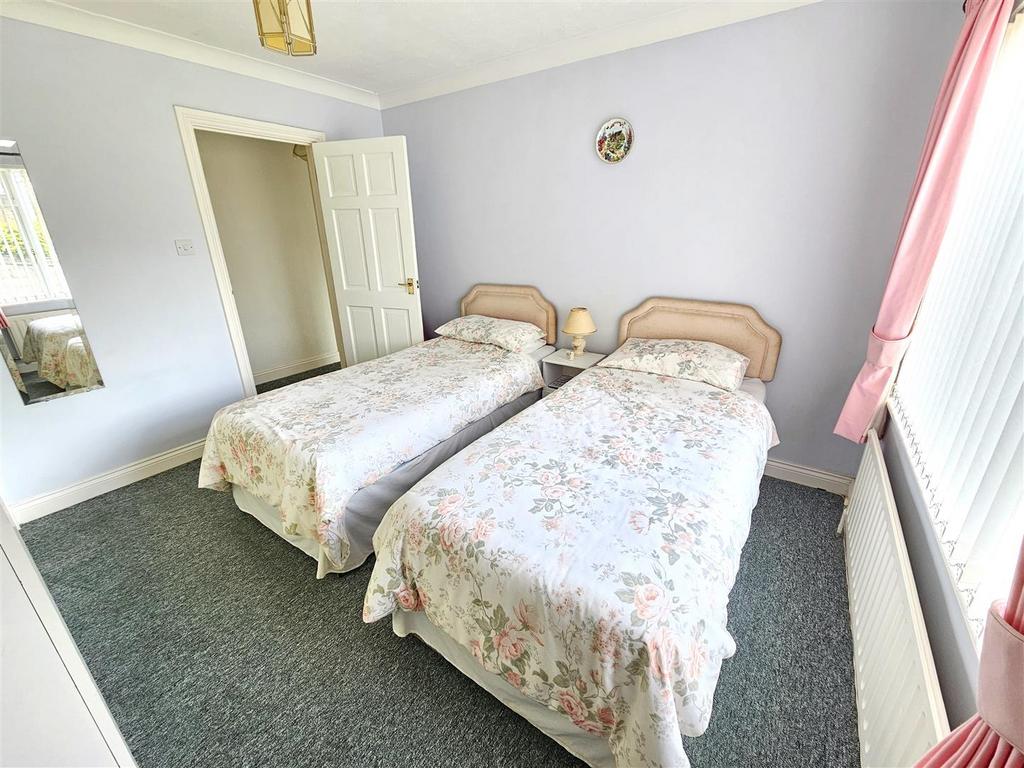 Bedroom 2.jpg