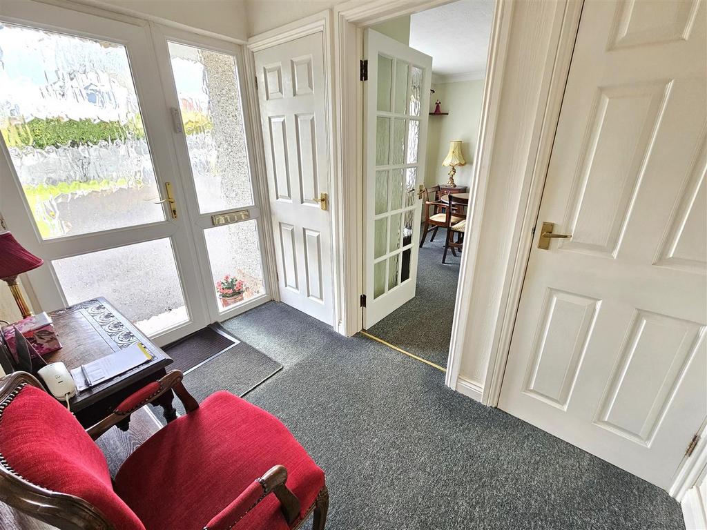 Entrance Hall.jpg