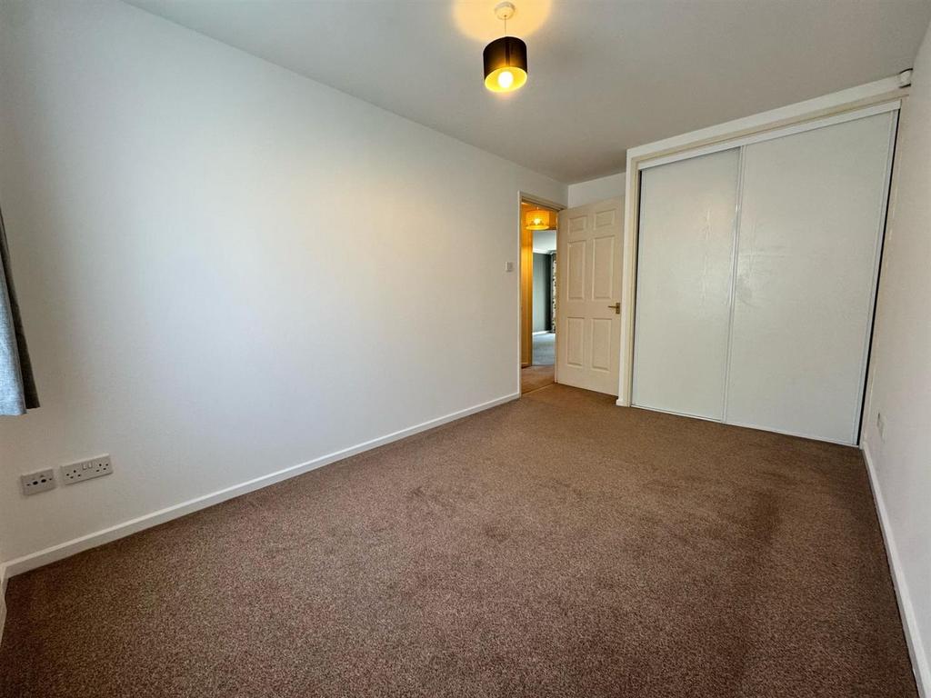 Bedroom 1 - 2.jpeg