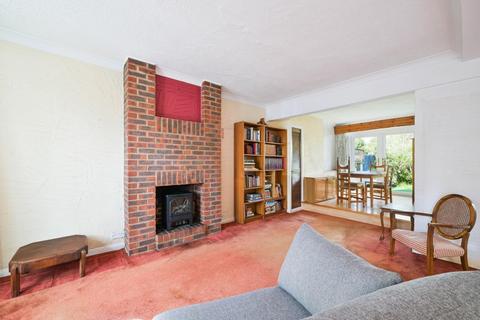 3 bedroom detached house for sale, Chessington Road, Ewell