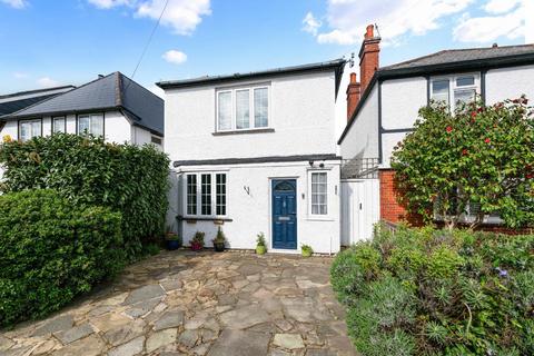 186 Chessington Road, Ewell, Epsom, KT19 9XA