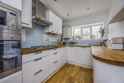 2 bedroom apartment for sale, East Avenue, TALBOT WOODS, BH3