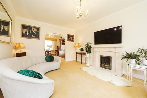 4 bedroom detached house for sale, Avenham Close, Banks, Southport, Lancashire, PR9