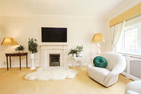 4 bedroom detached house for sale, Avenham Close, Banks, Southport, Lancashire, PR9