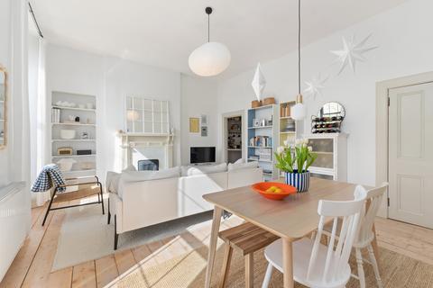 13 Pirniefield Place, Edinburgh, EH6 7PL