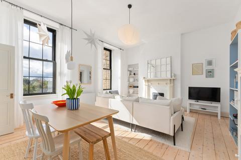 13 Pirniefield Place, Edinburgh, EH6 7PL