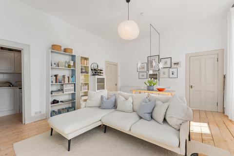 13 Pirniefield Place, Edinburgh, EH6 7PL
