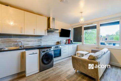 1 bedroom in a house share to rent, Mulvaney Way London Bridge SE1