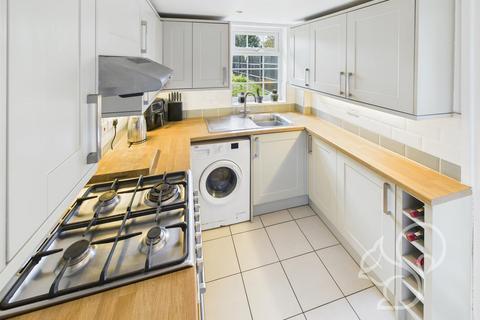 41 Churchfields, West Mersea, Colchester, CO5 8QJ