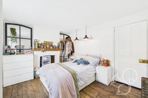 41 Churchfields, West Mersea, Colchester, CO5 8QJ
