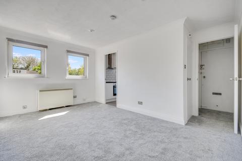 Studio for sale, Greding Walk, Hutton, Brentwood