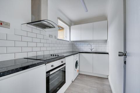Studio for sale, Greding Walk, Hutton, Brentwood