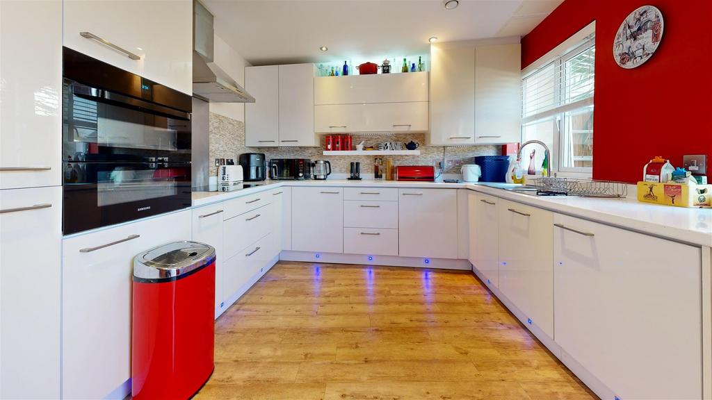 -Pennsylvania-Way-Kitchen.jpg