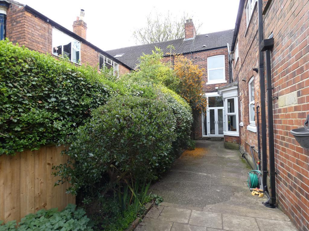 Rear Courtyard
