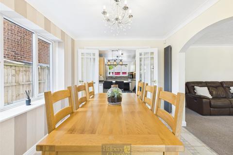 4 bedroom detached house for sale, Hornbeam Way, Steeple View, Essex, SS15