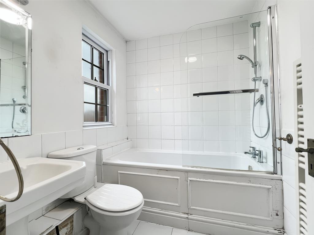 En Suite One