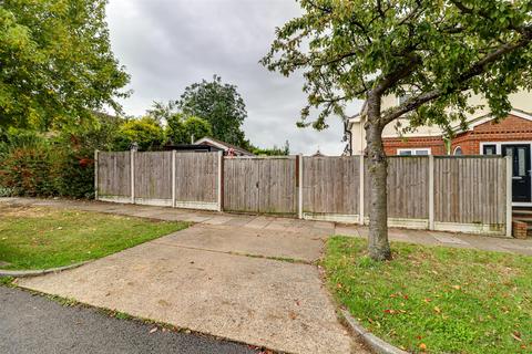 undefined, Treecot Drive, Leigh-On-Sea SS9