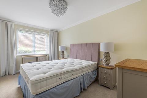 1 bedroom retirement property for sale, Thame,  Oxfordshire,  OX9