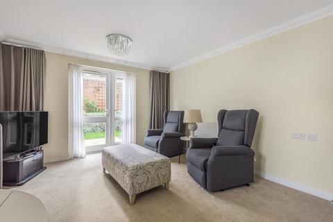undefined, Thame, Oxfordshire, OX9