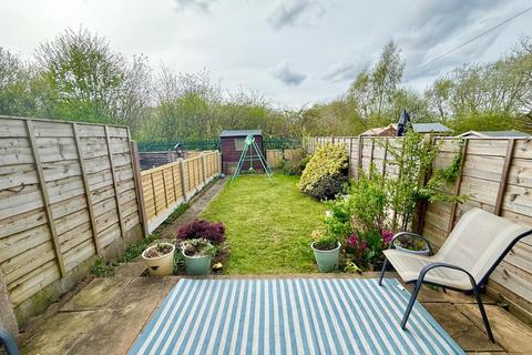 2 bedroom mews for sale, Avonside Way, Macclesfield