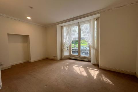 2 bedroom flat to rent, London NW1