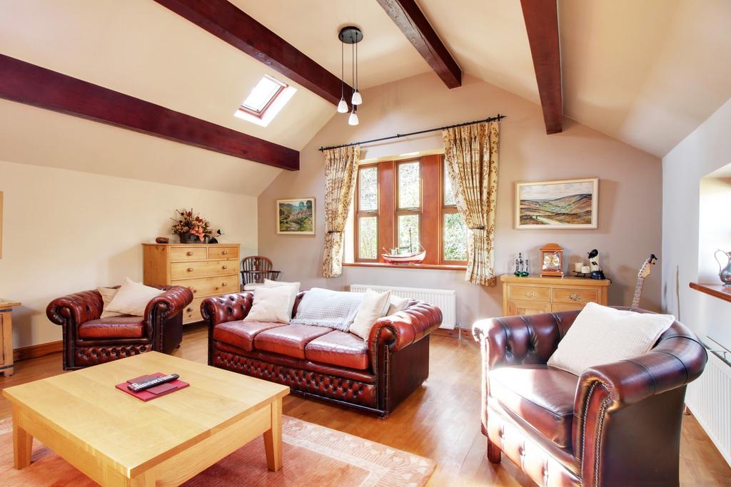 1st Floor Reception Room