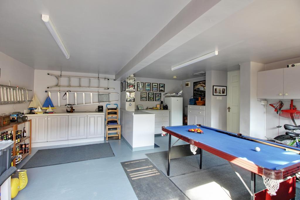Double Garage