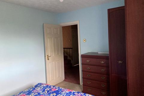 1 bedroom in a house share to rent, Wethersfield Way, Wickford, SS11