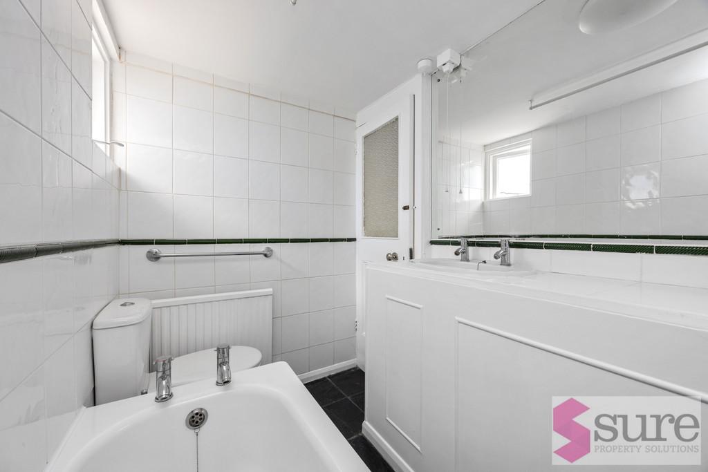 Stafford Road 7 Flat 2-012