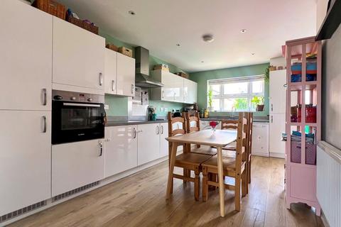 20 Ferryman Way, Exeter, EX2 7PU