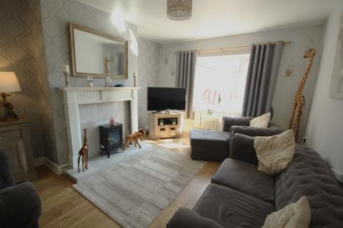 3 bedroom semi-detached house for sale, Beech Drive, Mold